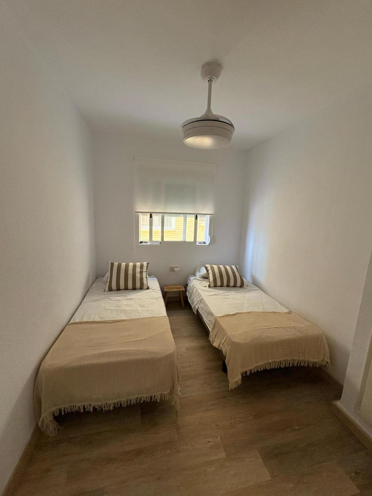 Apartamento 1ª Linea En Playa De Gandia Eksteriør bilde